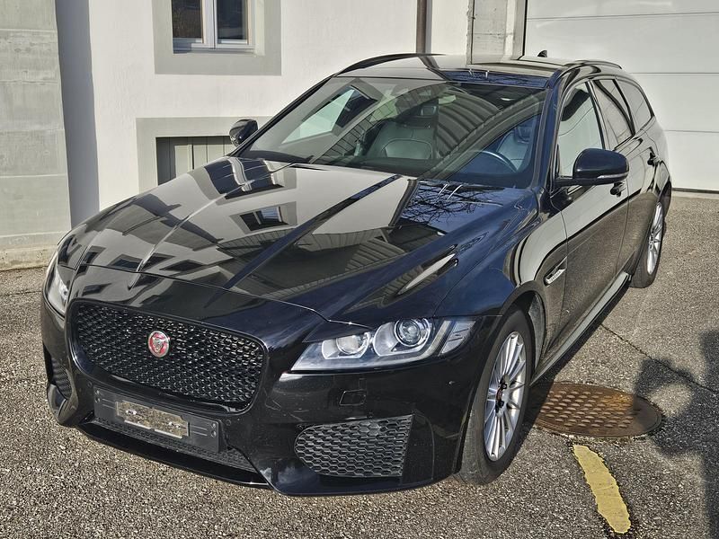 Gebraucht Jaguar XF Sportbrake Chequered Flag 180 PS (132 kW) 2020 Kombi