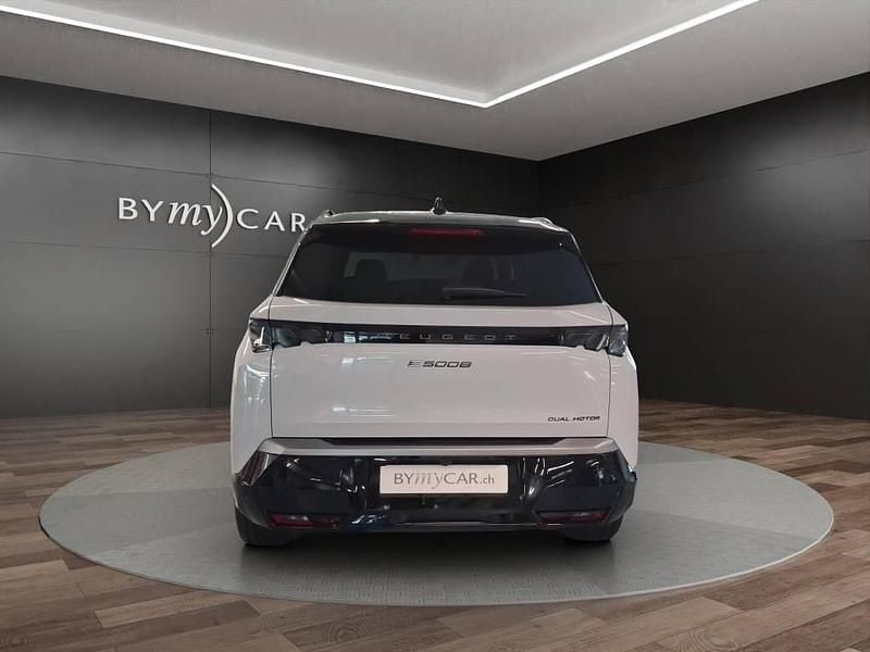 Neu Peugeot 5008 239 kW (325 PS) 2025 Weiss Kombi