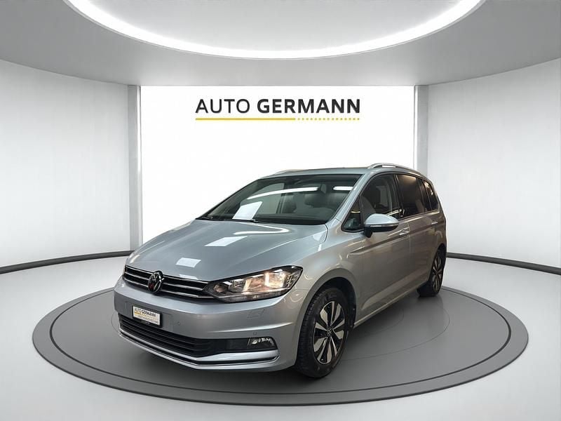 Silber Gebraucht 2024 VW Touran Comfortline Van / Kleinbus | CHF 32’300 (Guter Preis) - Bild 1/4