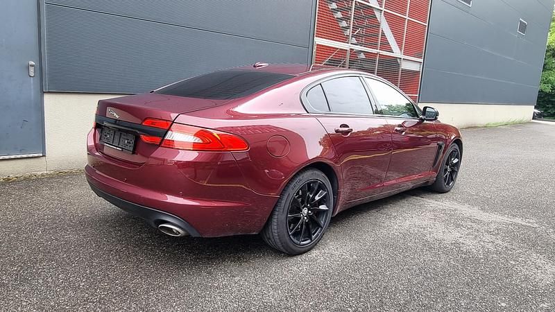 Gebraucht Jaguar XF 190 PS (139 kW) 2011 Limousine