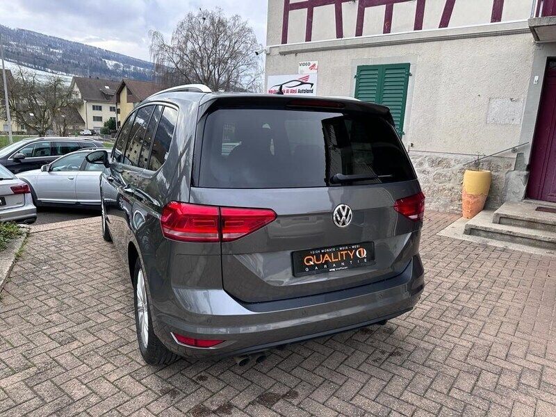 Gebraucht VW Touran Highline 150 PS (110 kW) 2018 Van / Kleinbus