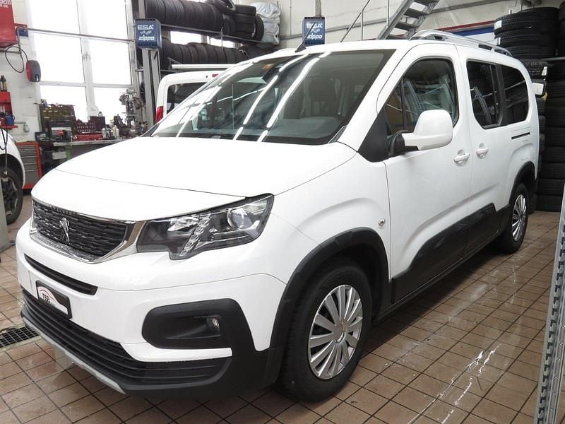 Gebraucht Peugeot Rifter Allure 130 PS (95 kW) 2021 Van / Kleinbus