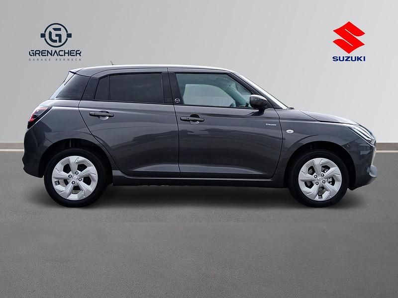 Neu Suzuki Swift 82 PS (60 kW) 2025 Grau Limousine