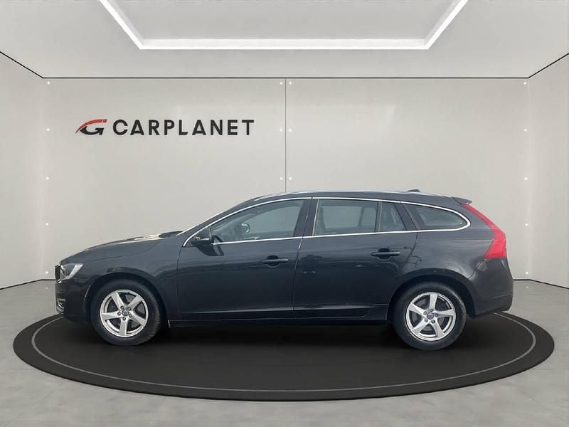 Gebraucht Volvo V60 Summum 215 PS (158 kW) 2015 Kombi