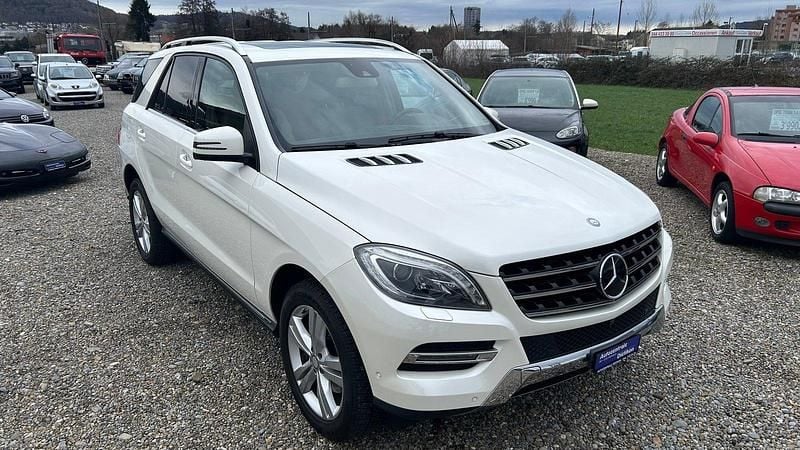 Gebraucht Mercedes ML350 Executive 258 PS (189 kW) 2014 SUV