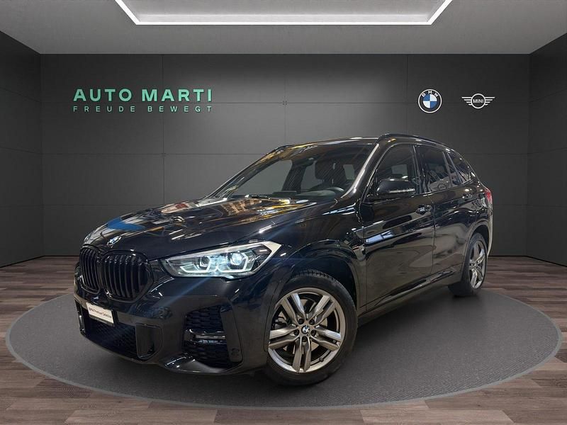 Schwarz Gebraucht 2022 BMW X1 Shadowline SUV | CHF 31’900 (Superpreis) - Bild 1/4