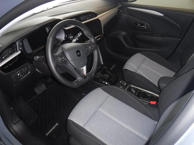 Neu Opel Corsa-e Edition 100 kW (136 PS) 2025 Kleinwagen