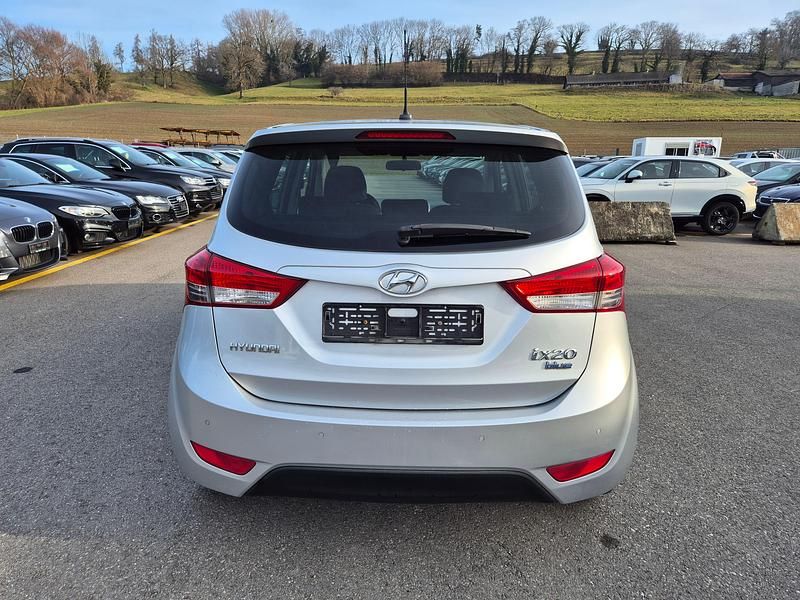 Gebraucht Hyundai ix20 Premium 125 PS (91 kW) 2013 Kleinwagen