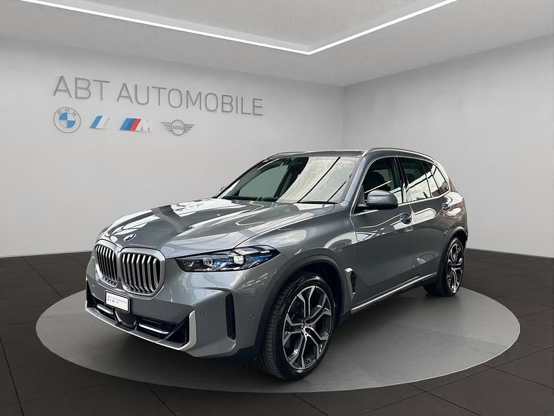 Grau Gebraucht 2025 BMW X5 Comfort Edition SUV | CHF 89’800 (Teuer) - Bild 1/4