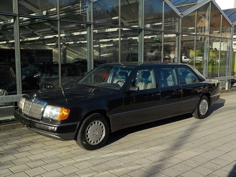 Gebraucht Mercedes E260 160 PS (117 kW) 1990 Limousine