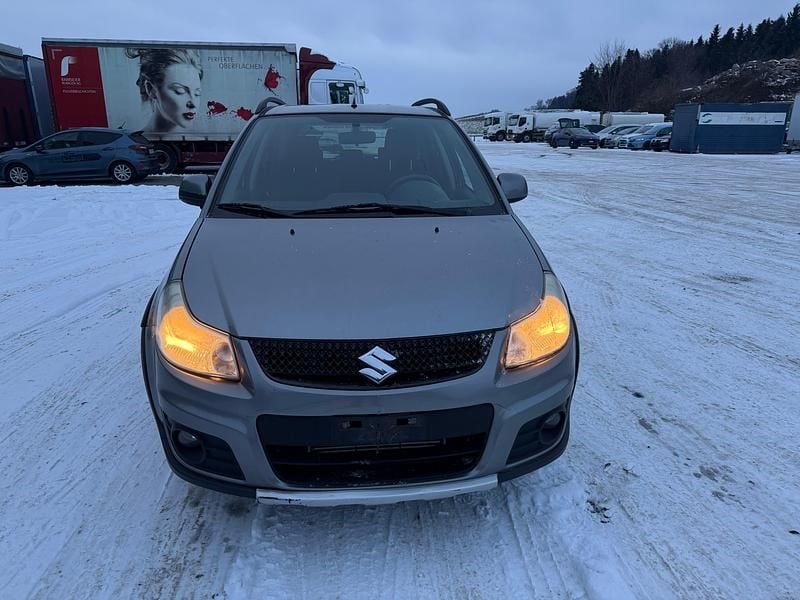 Gebraucht 2011 Suzuki SX4 GL | CHF 2’200 (Superpreis) - Bild 1/4