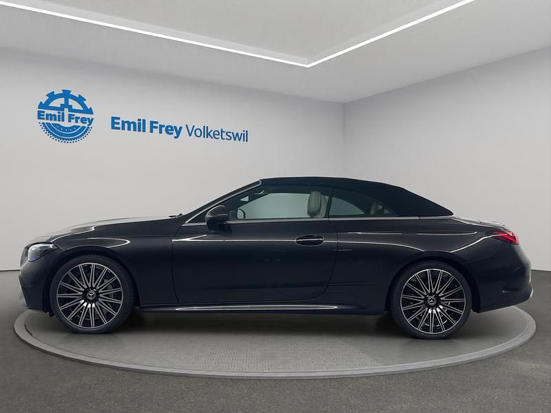 Neu Mercedes CLE450 AMG line 404 PS (297 kW) 2025 Grau Cabrio