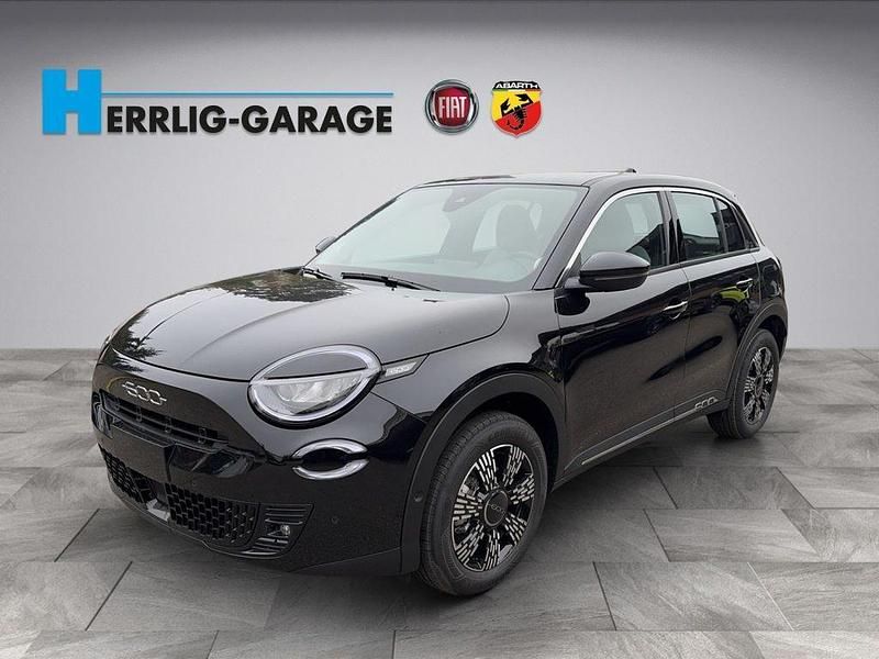 Schwarz Gebraucht 2024 Fiat 600 SUV | CHF 24’990 (Superpreis) - Bild 1/4