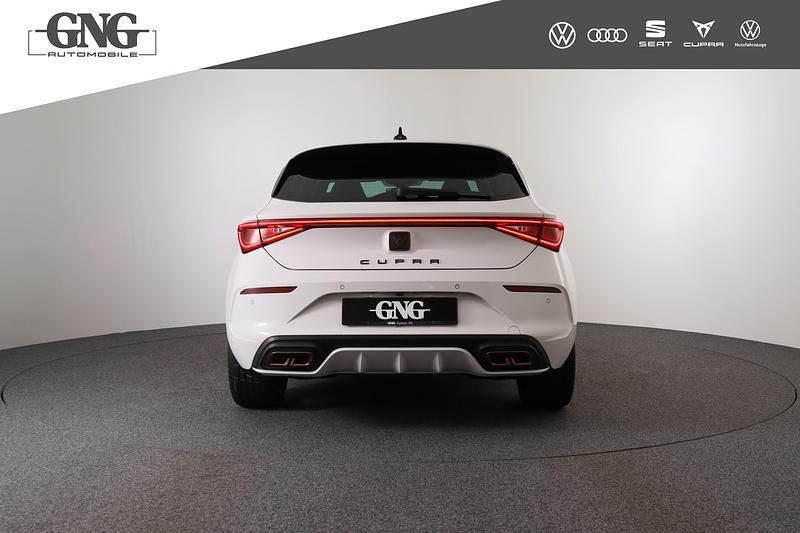 Gebraucht Cupra Leon 245 PS (180 kW) 2021 Weiss Limousine