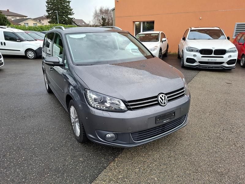 Gebraucht VW Touran Cup 140 PS (102 kW) 2015 Van / Kleinbus
