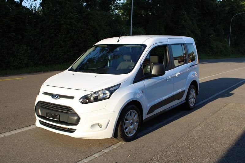 Gebraucht 2015 Ford Tourneo Connect Trend Van / Kleinbus | CHF 5’250 - Bild 1/4