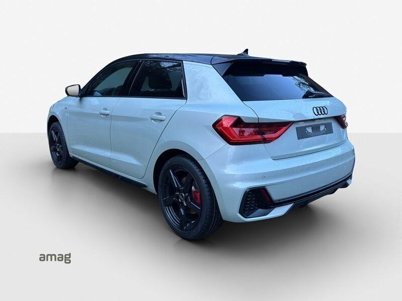 Gebraucht Audi A1 Sportback Attraction 116 PS (85 kW) 2024 Tausilbermythosschwarz Kleinwagen