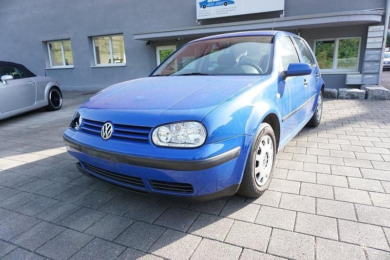 Gebraucht 2000 VW Golf IV Comfortline Limousine | CHF 997 - Bild 1/4