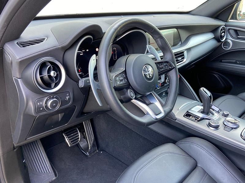 Gebraucht Alfa Romeo Stelvio Premium 210 PS (154 kW) 2024 SUV