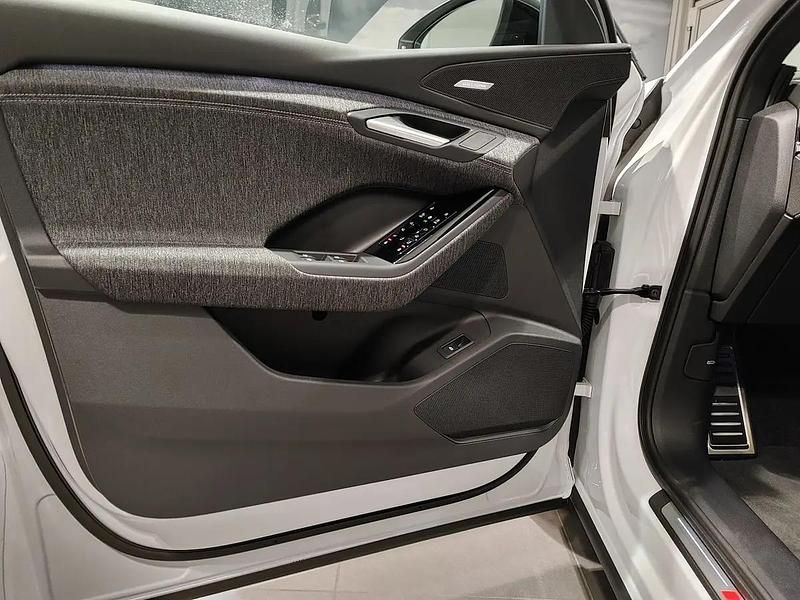 Gebraucht Audi Q6 e-tron 285 kW (388 PS) 2025 Weiss SUV