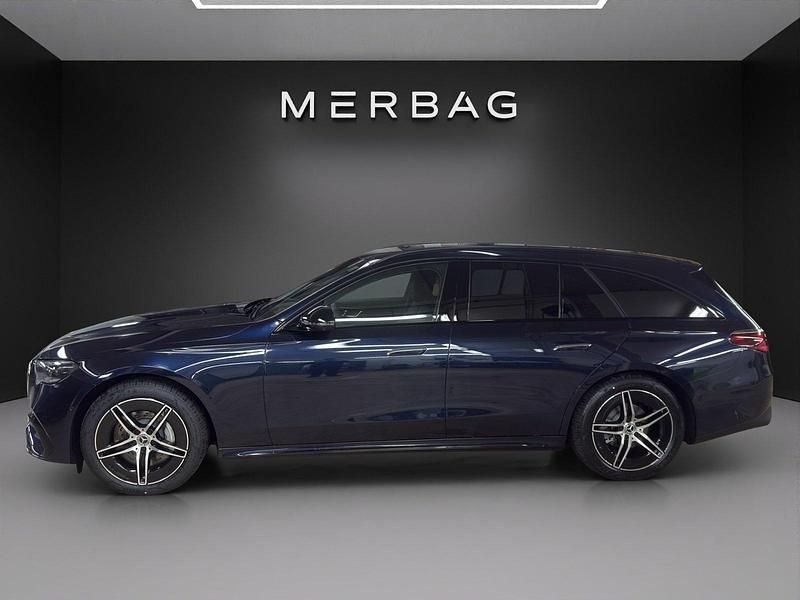 Neu Mercedes E220 197 PS (144 kW) 2026 Blau Kombi