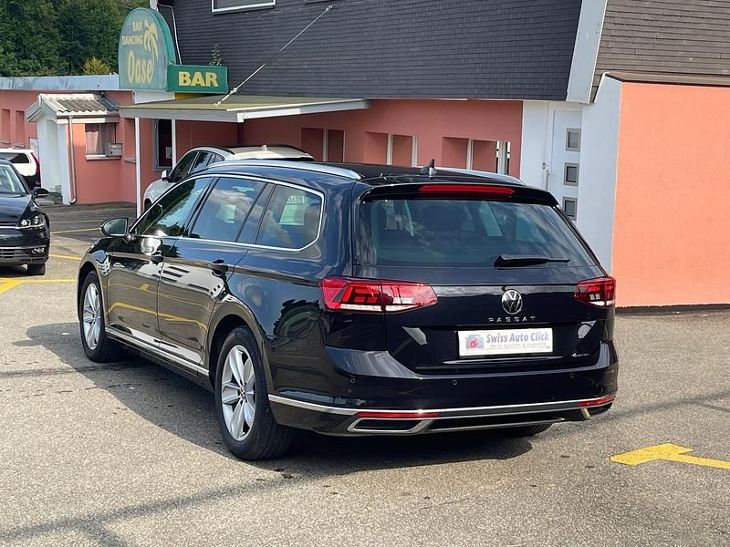 Gebraucht VW Passat Elegance 200 PS (147 kW) 2023