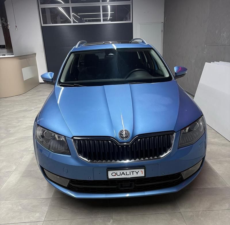 Gebraucht Skoda Octavia Elegance 150 PS (110 kW) 2013 Kombi