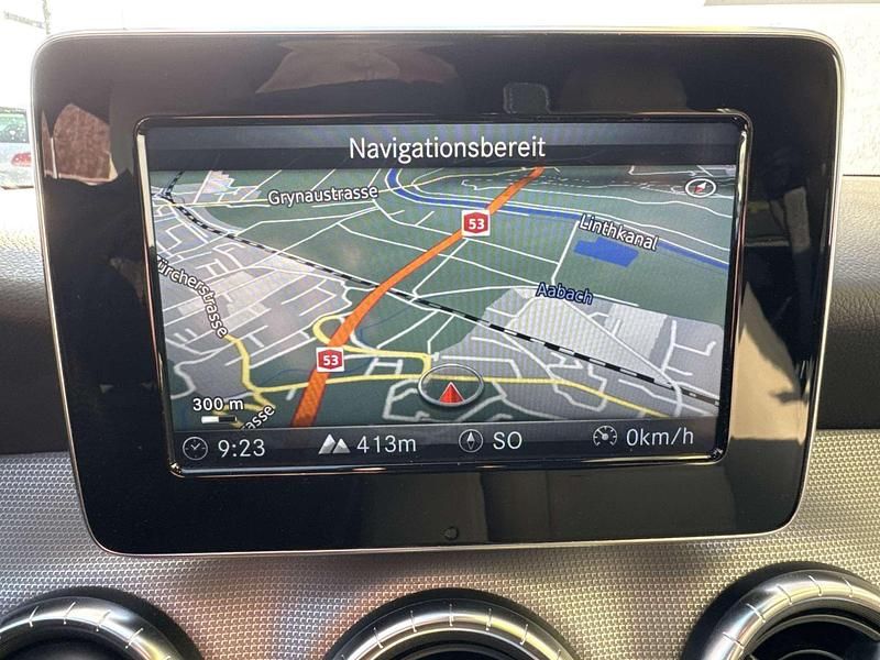 Gebraucht Mercedes CLA220 Shooting Brake Urban 177 PS (130 kW) 2018 Kombi