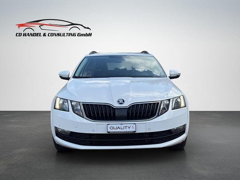 Gebraucht Skoda Octavia Ambition 115 PS (84 kW) 2019 Kombi