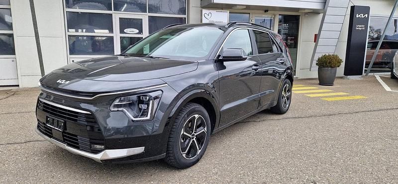 Gebraucht Kia Niro 141 PS (103 kW) 2024 SUV
