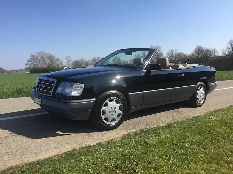 Gebraucht 1994 Mercedes E320 Cabrio | CHF 47’900 - Bild 1/4