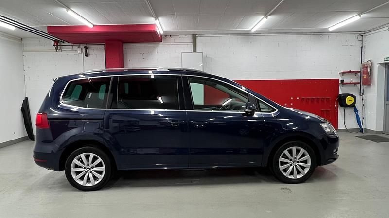 Gebraucht VW Sharan Highline 177 PS (130 kW) 2014 Van / Kleinbus