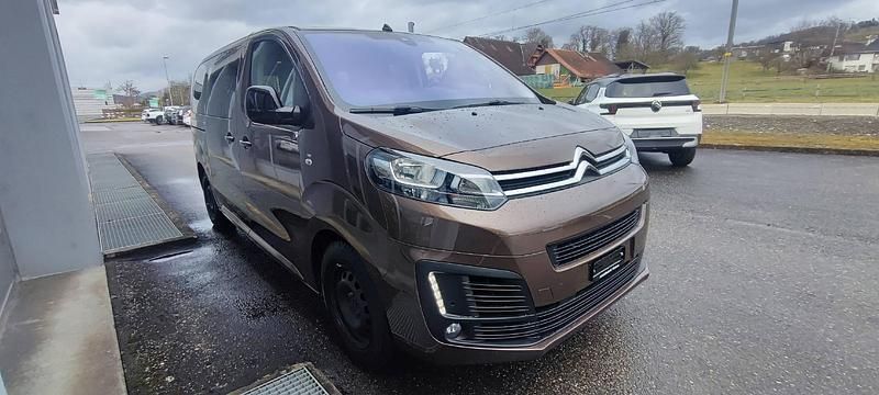 Gebraucht Citroën Spacetourer 177 PS (130 kW) 2023 Braun Van / Kleinbus