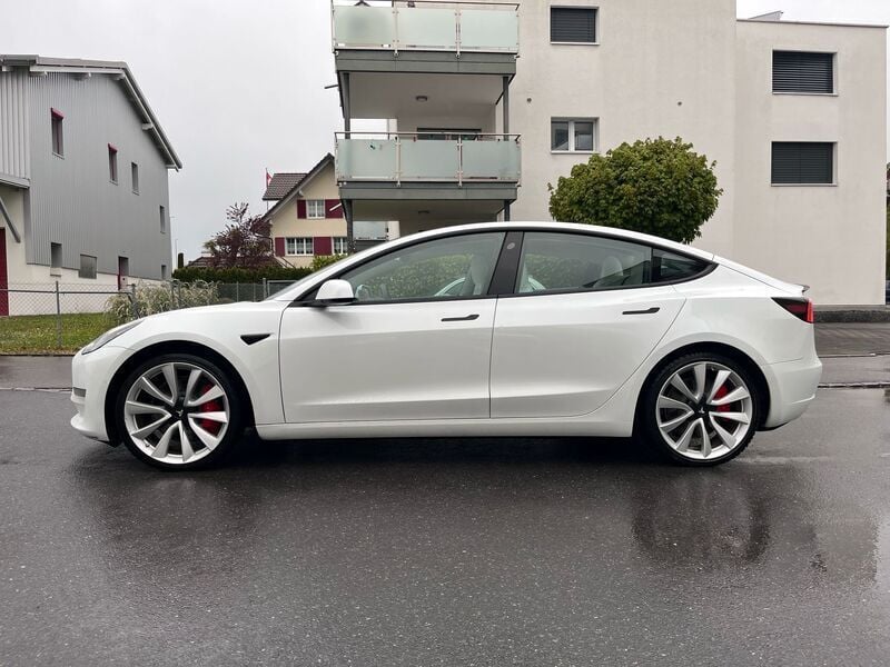 Gebraucht 2021 Tesla Model 3 Performance Limousine | CHF 28’990 (Fairer Preis) - Bild 1/4