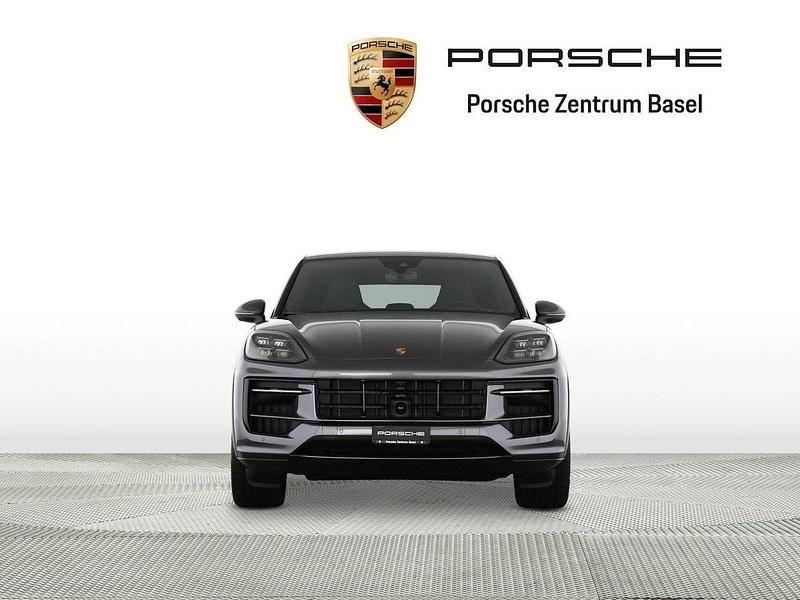 Gebraucht Porsche Cayenne 470 PS (345 kW) 2024 SUV