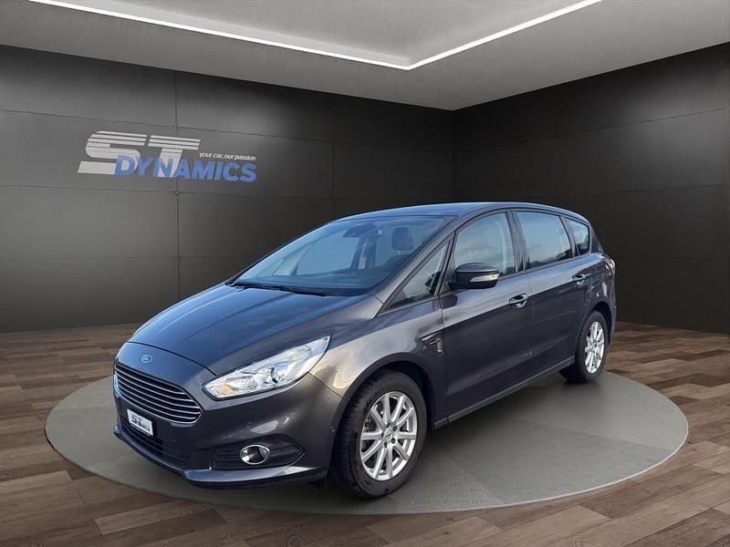 Gebraucht Ford S-MAX Business Edition 240 PS (176 kW) 2017 Grau Van / Kleinbus