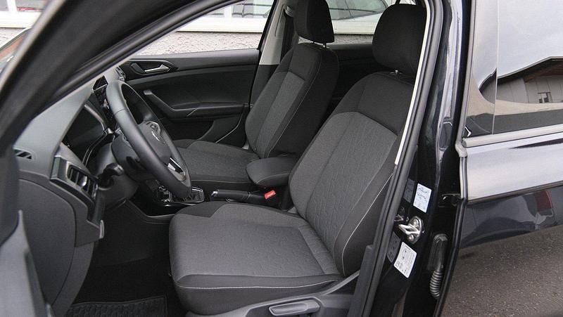 Gebraucht VW T-Cross Life 115 PS (84 kW) 2025 SUV