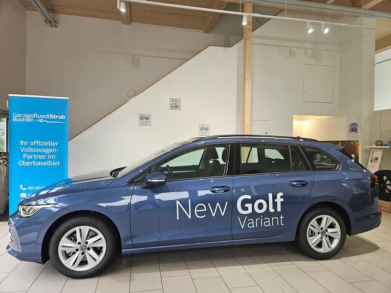 Gebraucht VW Golf VIII Life 150 PS (110 kW) 2024 Kombi