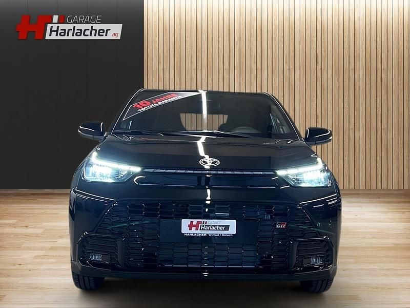 Neu Toyota Aygo X Sport 116 PS (85 kW) 2025 Schwarz SUV