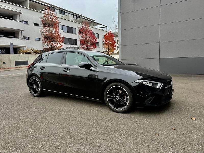 Gebraucht 2019 Mercedes A180 | CHF 18’000 (Guter Preis) - Bild 1/4