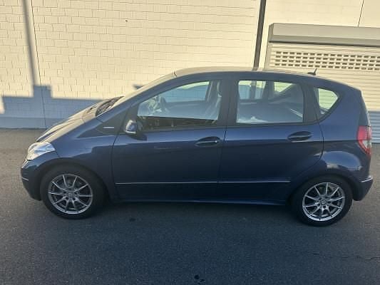 Blau Gebraucht 2010 Mercedes A200 Avantgarde Limousine | CHF 3’900 (Fairer Preis) - Bild 1/4