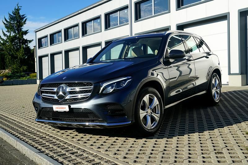 Gebraucht Mercedes GLC250 AMG line 204 PS (150 kW) 2016
