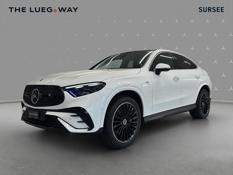 Weiss Gebraucht 2025 Mercedes GLC400d Coupé | CHF 72’500 (Superpreis) - Bild 1/4