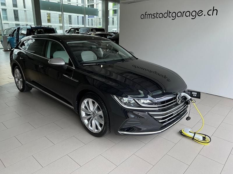 Gebraucht VW Arteon Elegance 218 PS (160 kW) 2023 Limousine