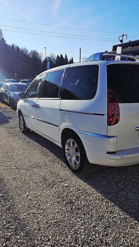 Gebraucht Peugeot 807 Active 136 PS (100 kW) 2011 Van / Kleinbus