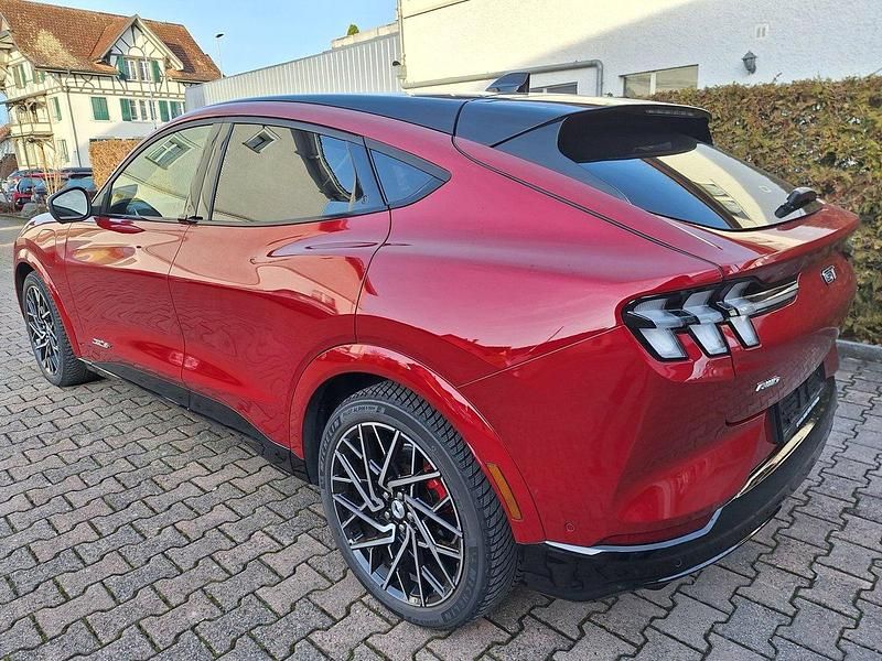 Gebraucht Ford Mustang Mach-E GT 358 kW (487 PS) 2022 SUV