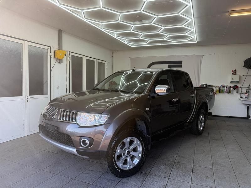 Gebraucht Mitsubishi L200 178 PS (130 kW) 2013 Abholung