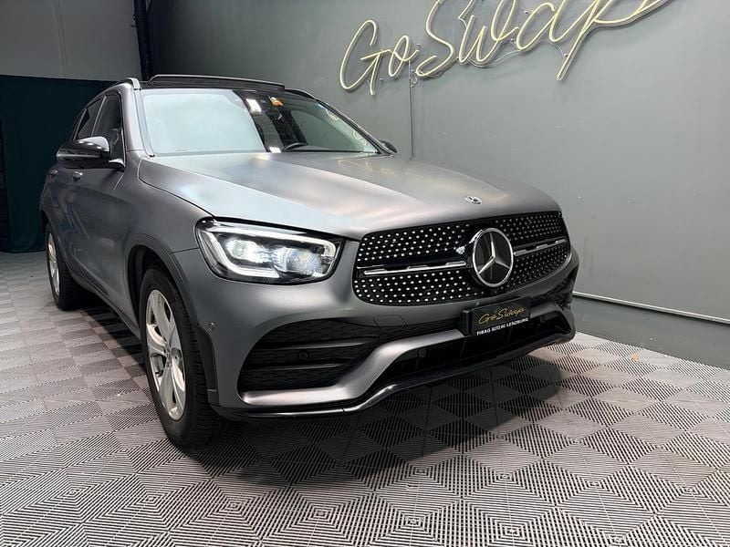Gebraucht Mercedes GLC300 AMG line 245 PS (180 kW) 2020
