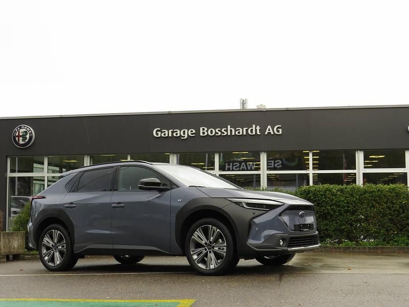 Grau Gebraucht 2022 Subaru Solterra SUV | CHF 28’900 (Fairer Preis) - Bild 1/4