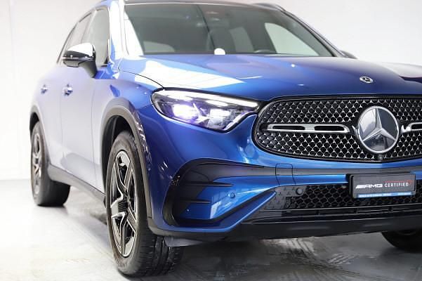 Gebraucht Mercedes GLC300e AMG line 258 PS (189 kW) 2023 Blau SUV